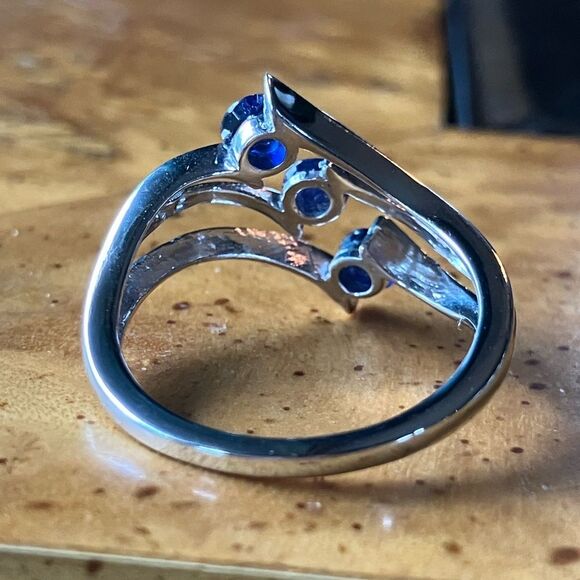 Masoala Sapphire Sterling Silver Ring Size 8.75 - Picture 4 of 8